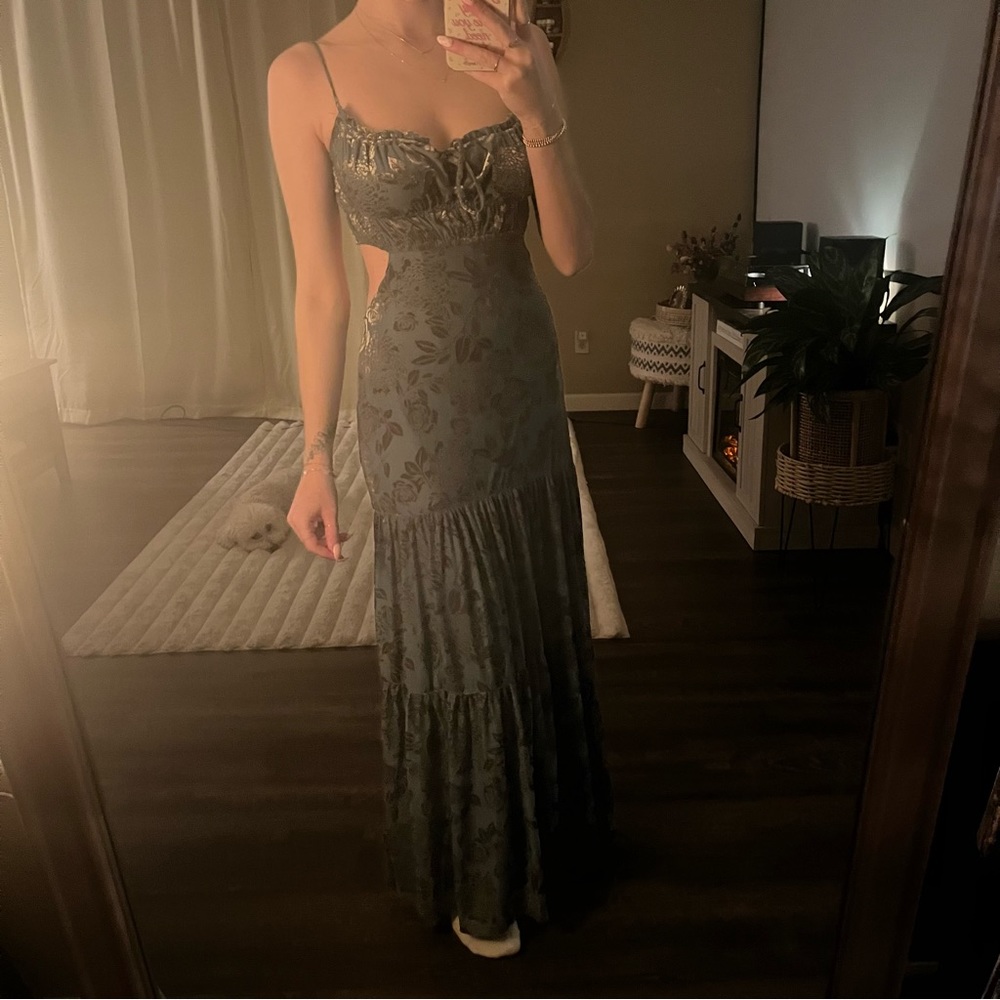 Venus Rising Maxi DRESS NWT Ooh La Luxe